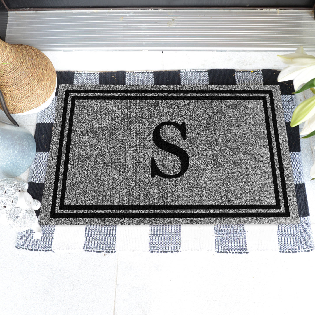 Decor Loop Double Border Personalized Doormats