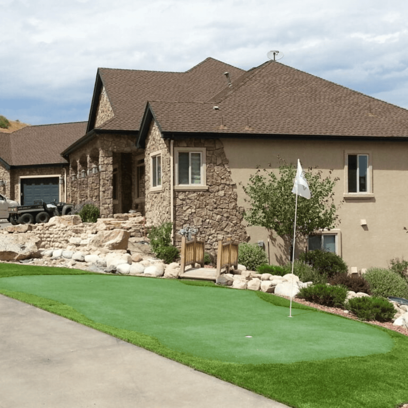 Low-Profile Artificial Putting Green Turf