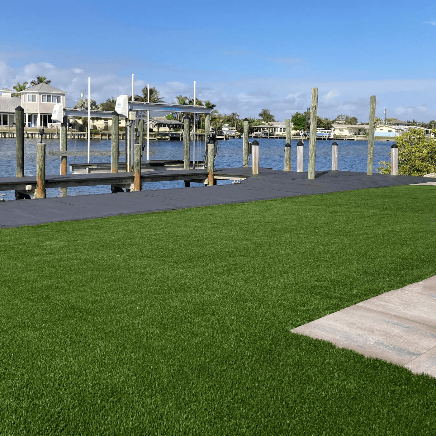 Low-Profile Artificial Putting Green Turf