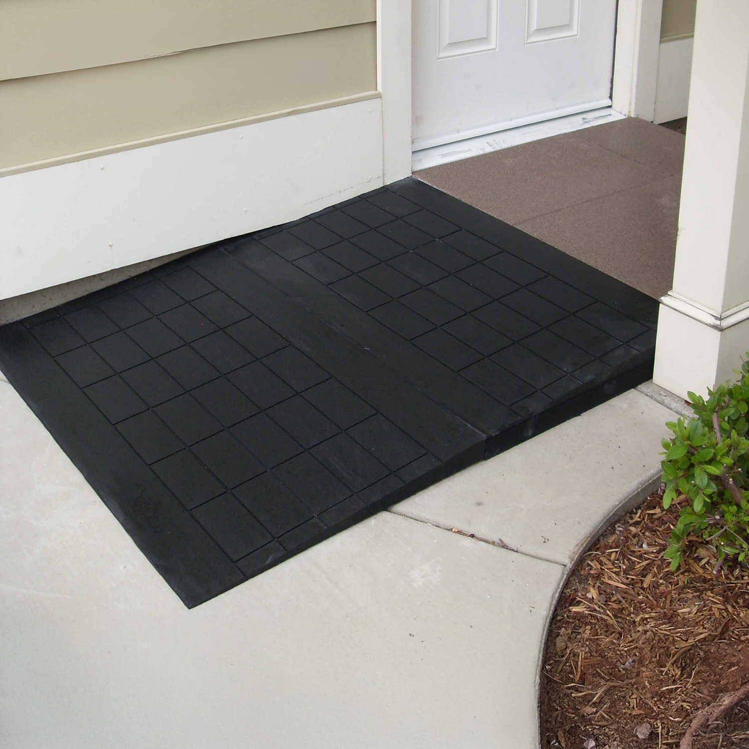 Safe Residential™ Wheelchair Ramps – Mat Supplier Group
