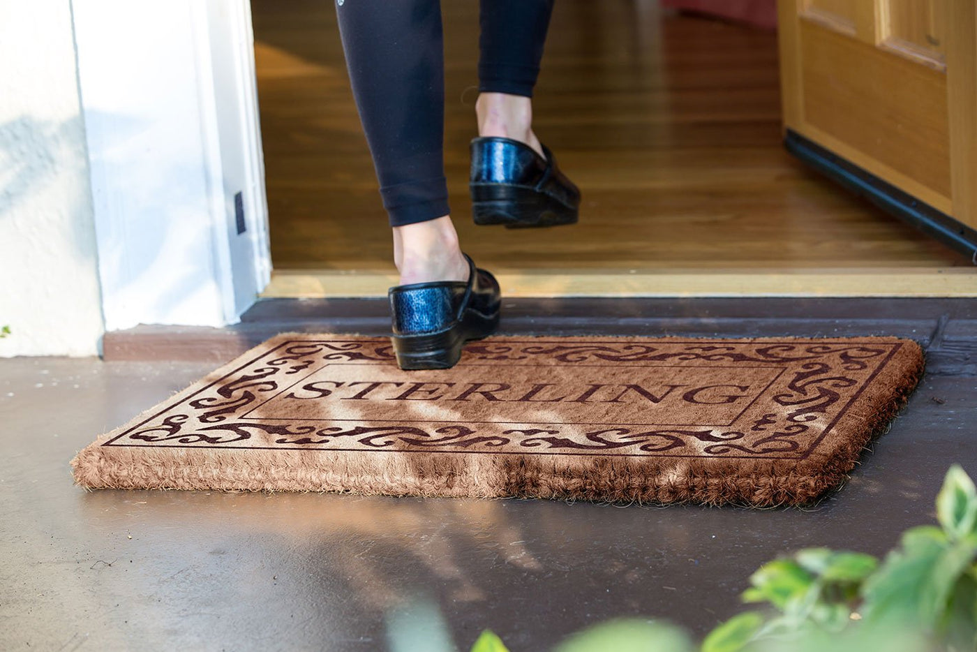 Rolling Scrolls Border Personalized Doormats